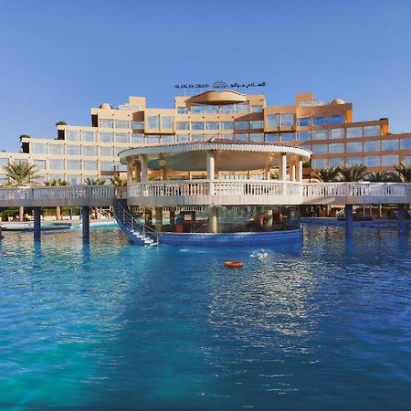 Al Salam Grand Hotel Al Buraimi Exterior photo